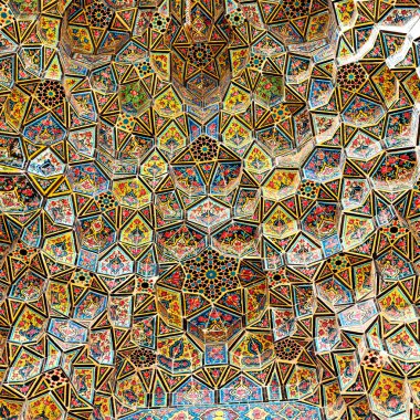 İran'ın eski dekoratif karolar 