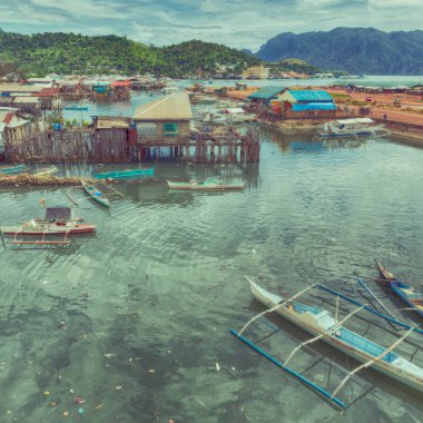 Türkiye ev gecekondu yoksul insanların kavramı yoksulluk ve yıkımı için bulanıklık