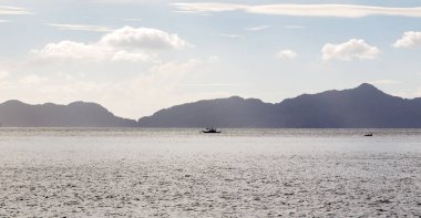 Pasifik Okyanusu bulutlar ve ışıklar 