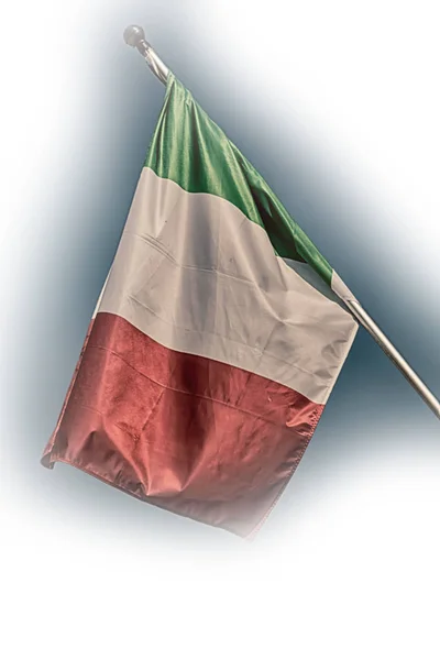 Italienska viftande flagga i gratis himlen — Stockfoto