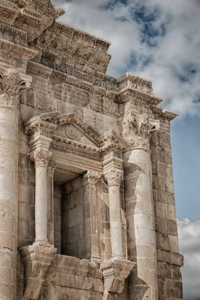 Het klassieke erfgoed van antieke archeologische site — Stockfoto