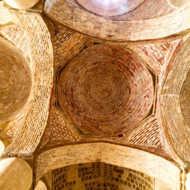 İran'da dini mimari