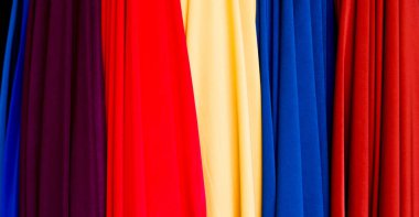 bir Pazar doku İran eşarp  