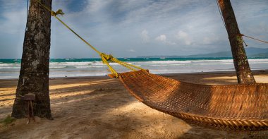    ocean beach yakınındaki bir hamak üzerinden görüntülemek  