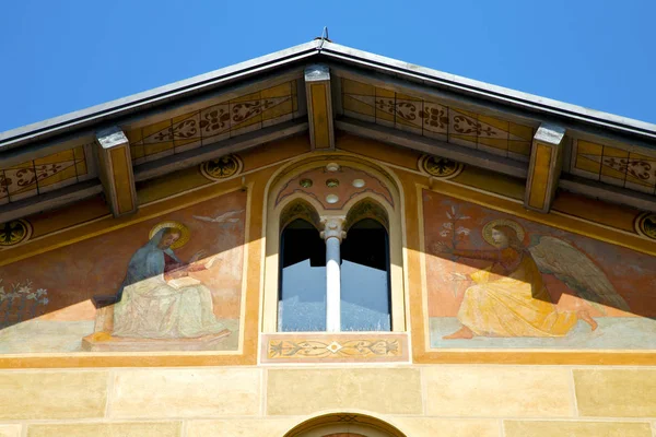 Día Soleado Italia Iglesia Traducir Varese Vieja Puerta Entrada Ventanas — Foto de Stock