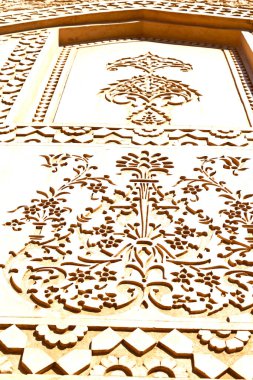 İran'ın eski dekoratif karolar 
