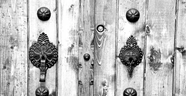 In iran antieke deur ingang — Stockfoto