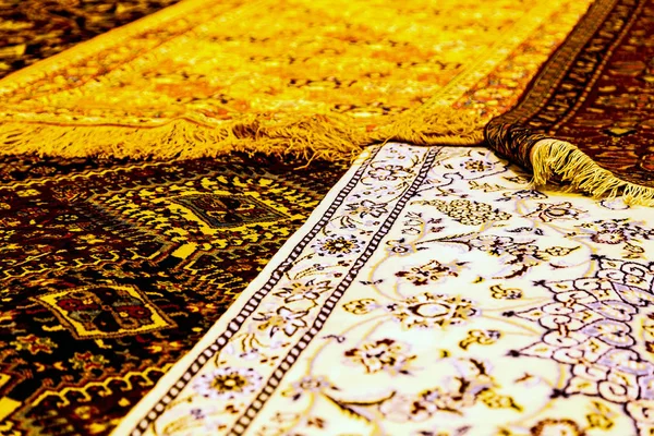 Em iran antigo tapete têxtil — Fotografia de Stock