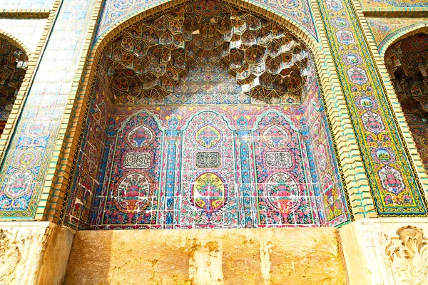 Στο Ιράν την παλιά διακοσμητικά πλακάκια — Φωτογραφία Αρχείου