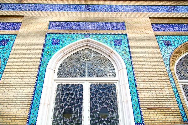 イランの古い装飾タイル — ストック写真