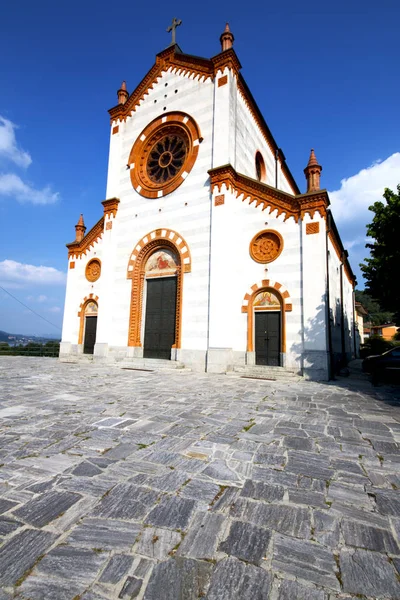 Igreja Mercallo Fechado Torre Tijolo Calçada Itália Lombardia Velho — Fotografia de Stock