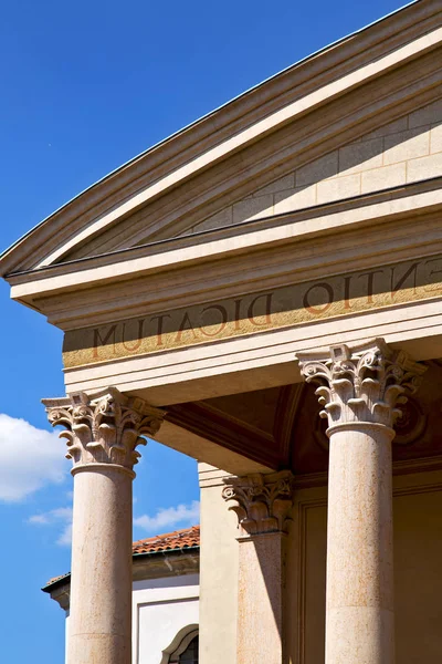 In italia olgiate varese vecchia colonna muraria — Foto Stock