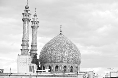 İran ve eski antika Camii minaresi