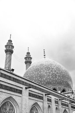 İran ve eski antika Camii minaresi