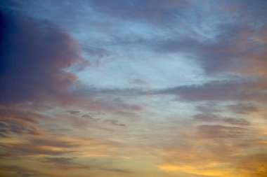 ışık güneşin doğuşunu  