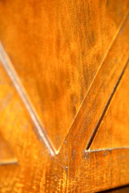  Mozzate Brass Brown Knocker 'da bir kapı pervazı kapalı metal İtalya Lombardisi   