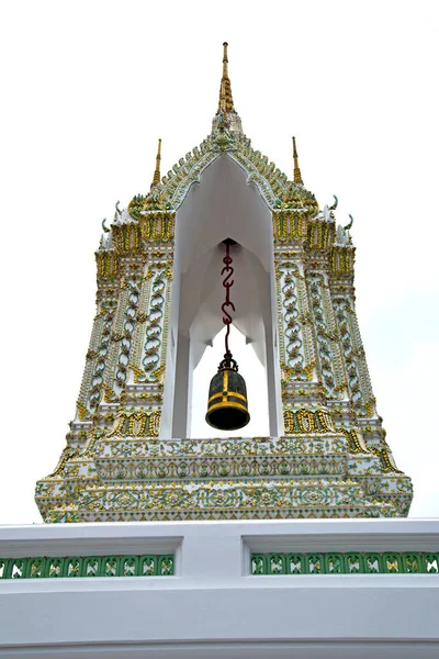 Pavimento cinturón templo de oro del templo — Foto de Stock