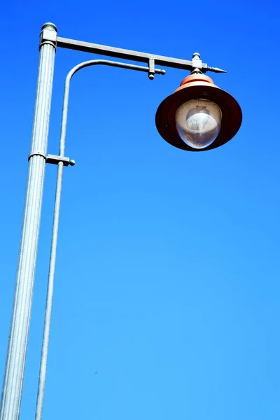 街路灯ランタン アウトドア空 — ストック写真