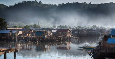  gecekondu yoksul insanlar için evde  