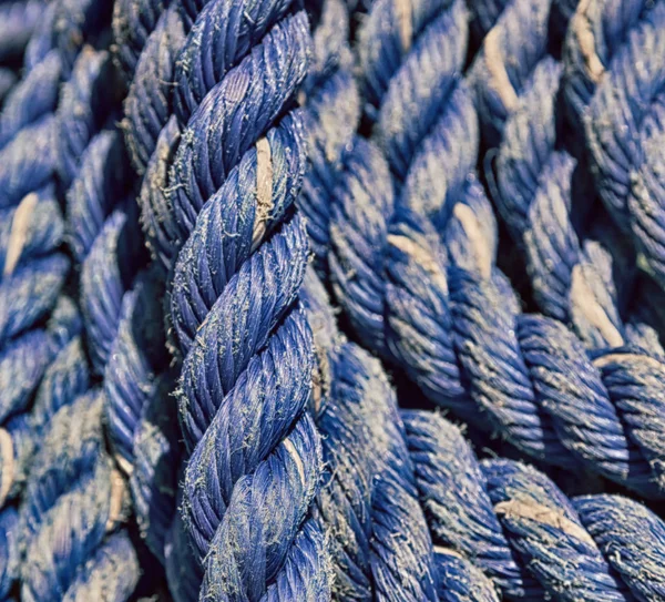 Uma corda em iate barco acessório — Fotografia de Stock