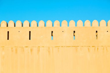 Umman Muscat eski savunma fort battlesment gökyüzü bir