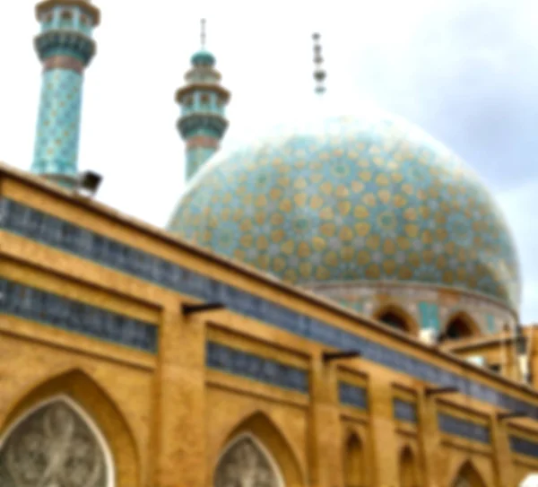 En iran et ancien minaret de mosquée antique — Photo