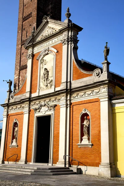 Kapalı Mozzate Eski Kilise Kule Kaldırım Talya Lombardy Tuğla — Stok fotoğraf