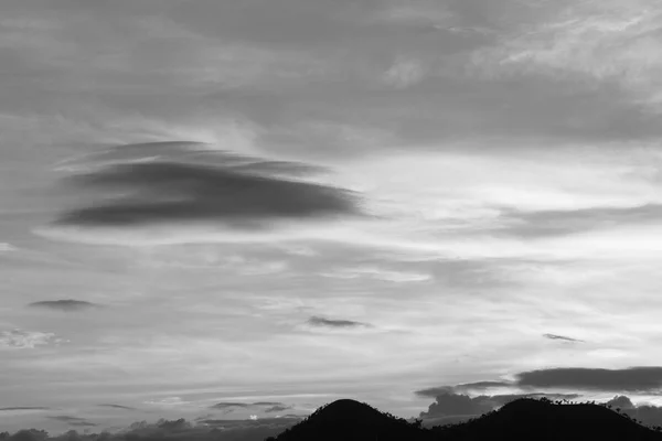Auf den Philippinen abstrakte Wolke und Sonnenuntergang — Stockfoto