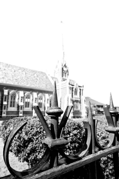 Na África do Sul antiga igreja no centro da cidade — Fotografia de Stock