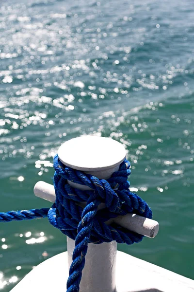 Ein Seil im Boot-Zubehör — Stockfoto