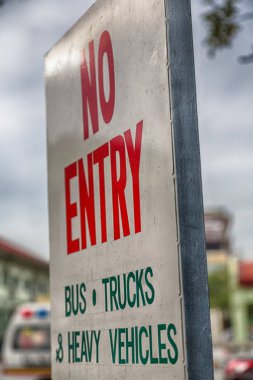 giriş sinyal yok eski kirli etiket 