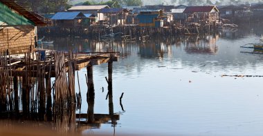  gecekondu yoksul insanlar için evde  