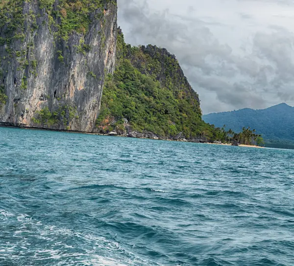 Verschwimmen Auf Den Philippinen Der Blick Vom Boot Und Der — Stockfoto
