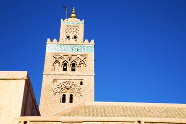 geçmiş Afrika din ve mavi gökyüzü
