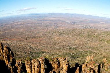   Güney Afrika ıssızlık vadisinde 