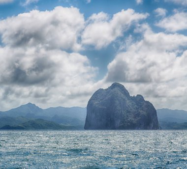 Pasifik Okyanusu bulutlar ve ışıklar 