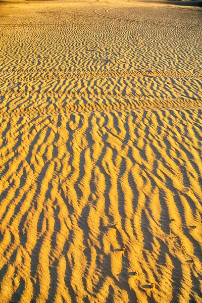 In oman il vecchio deserto e il vuoto quarto texture astratta l — Foto Stock