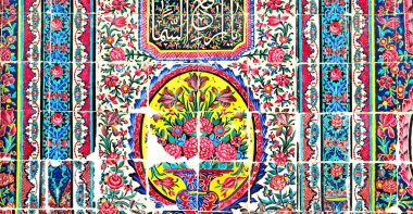 İran'ın eski dekoratif karolar 