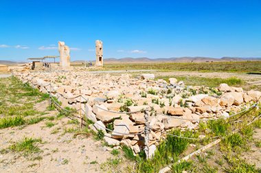  İran pasargad eski yapılar 