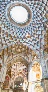 İran'da dini mimari