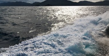 Pasifik Okyanusu bulutlar ve ışıklar 