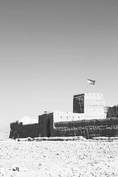In iran het oude kasteel — Stockfoto