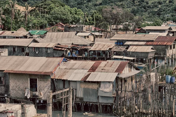 Casa na favela para os pobres — Fotografia de Stock