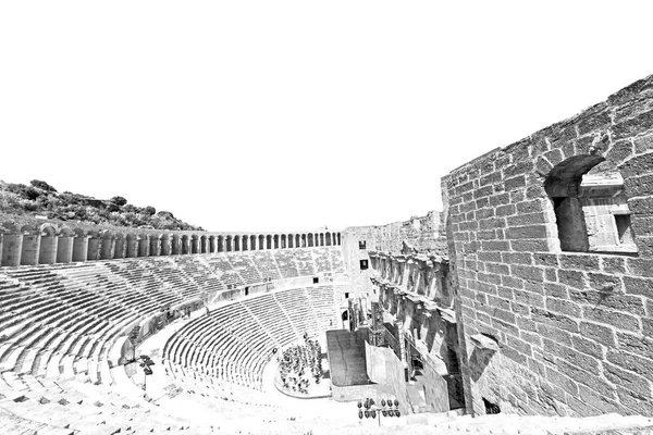 Aspendos 和破碎在土耳其欧洲老剧院详细 — 图库照片