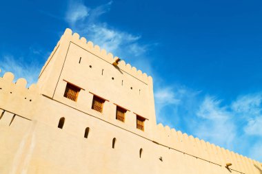 Umman Muscat eski savunma fort battlesment gökyüzü bir