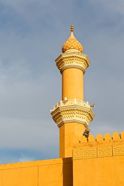 Umman muscat oteli eski Camii Minare ve din gökyüzü temizleyin