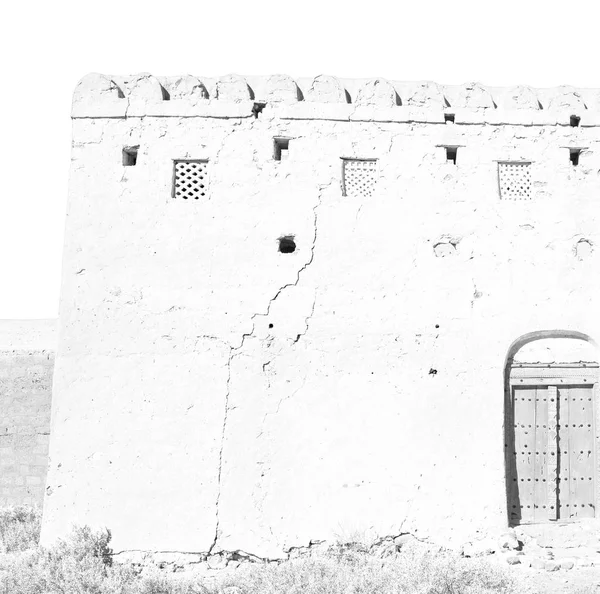 W oman, muscat stare niebo obronny fort battlesment — Zdjęcie stockowe