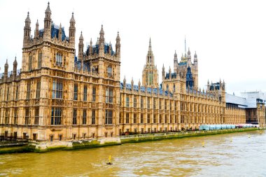 İngiltere'de Londra big Ben'e ve İnşaat 