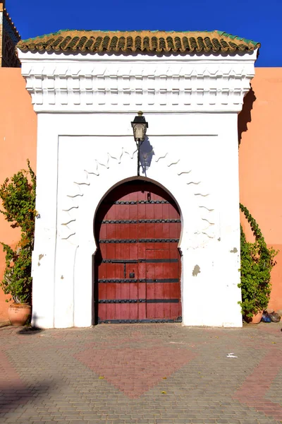 Histórico Edificio Antiguo Puerta Morocco Estilo África Madera Óxido Metal — Foto de Stock