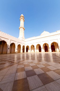 Umman muscat oteli eski Camii Minare ve din gökyüzü temizleyin